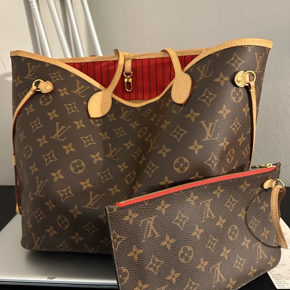 Louis Vuitton Neverfull MM - Picture 2 of 2